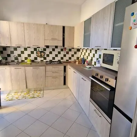 Grazioso 2oo Metri Dal Mare Apartment *