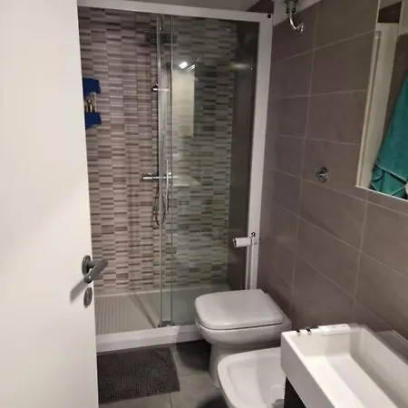 Apartment Grazioso 2oo Metri Dal Mare